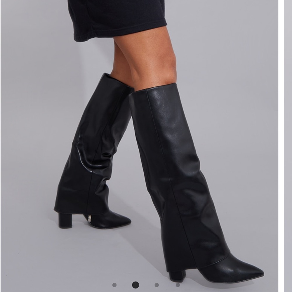 Pointed fold over boots